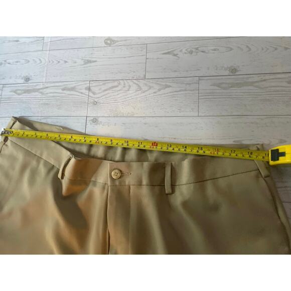 Pro Tour Men’s Golf Shorts Size 38 Khaki Flat Front Performance Polyester - Picture 5 of 7